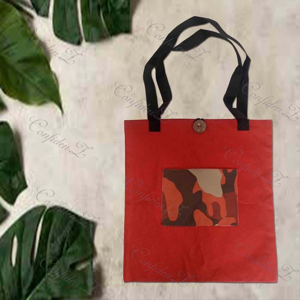 Confidenz Red Tote Bag 02