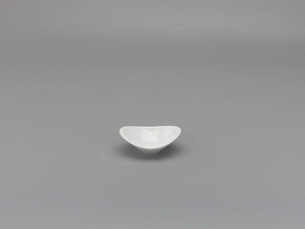 Minh Long Harmony Oval Sauce Dish 9 x 6CM 570938000