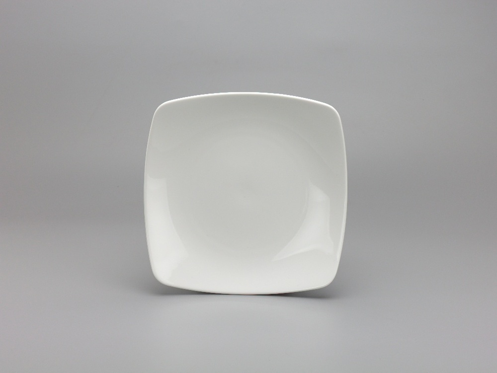 Minh Long Daisy Flat Square Plate 21CM 392115000