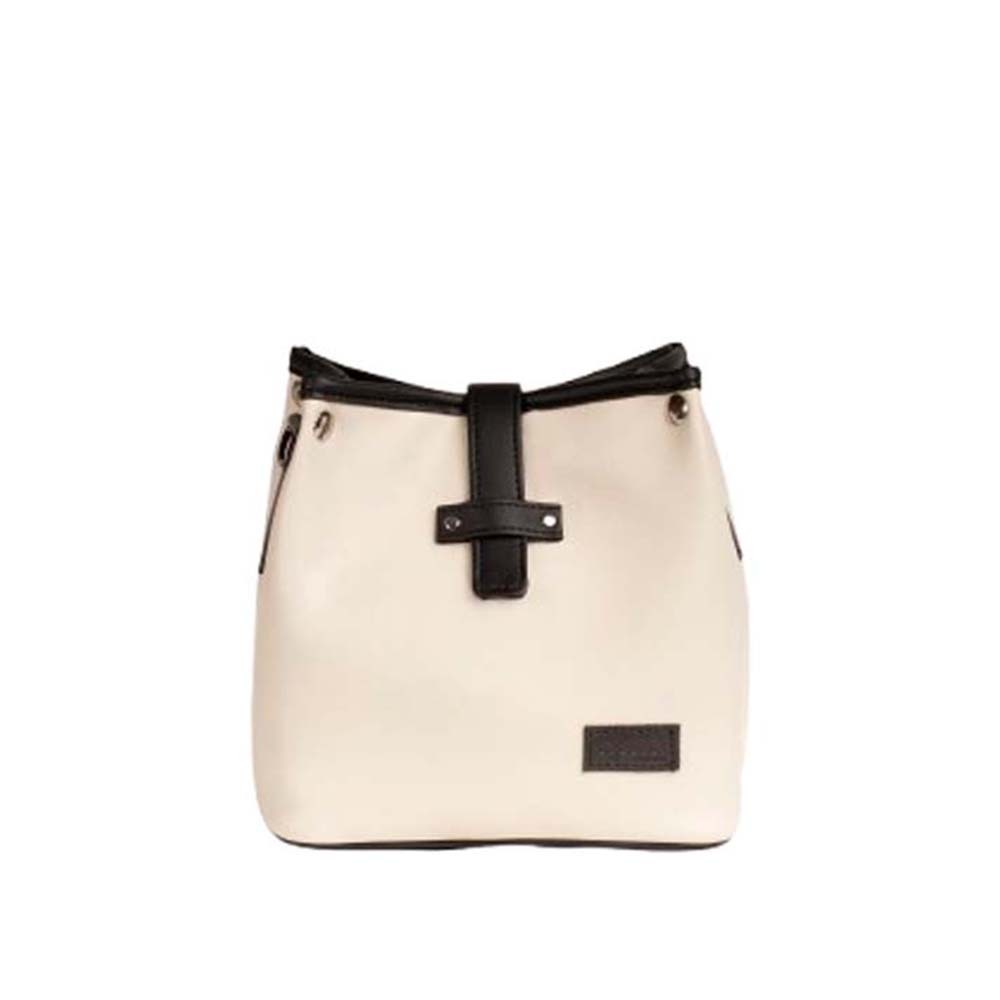 Nway Nhaung Simple Dimple Bucket Bag (Ivory)