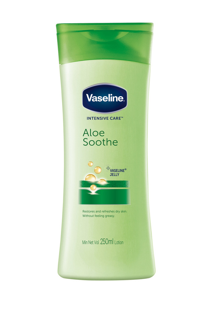 Vaseline Intensive Lotion Aloe Soothe 250ML (Thai)