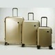 It Luggage Confide Sandy Carbon Effect Medium