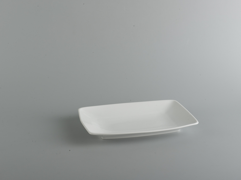Minh Long Harmony Flat Rectangular Plate 27 x 18CM 432720000